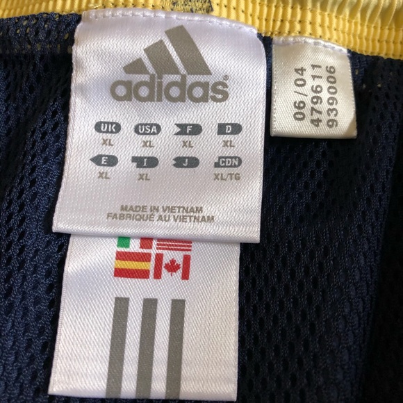 Adidas Men’s 3 stripes track pants size XL - Picture 3 of 6